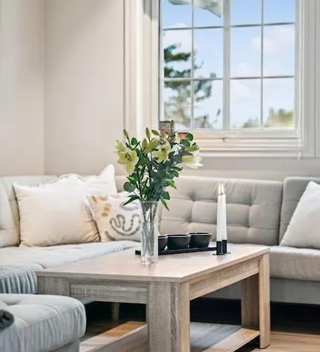Sorlandsferie Naer Svaberg, Og Strender! Villa Kristiansand