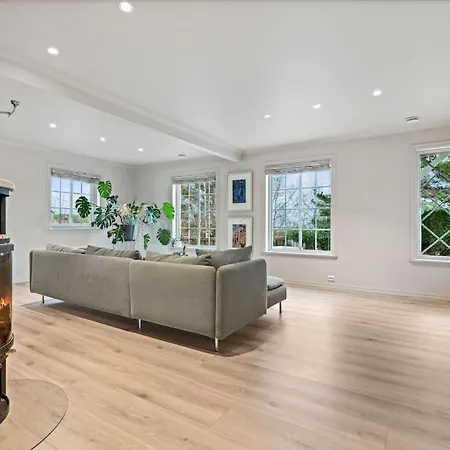 ヴィラ Sorlandsferie Naer Svaberg, Og Strender!