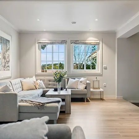 Sorlandsferie Naer Svaberg, Og Strender! ヴィラ *